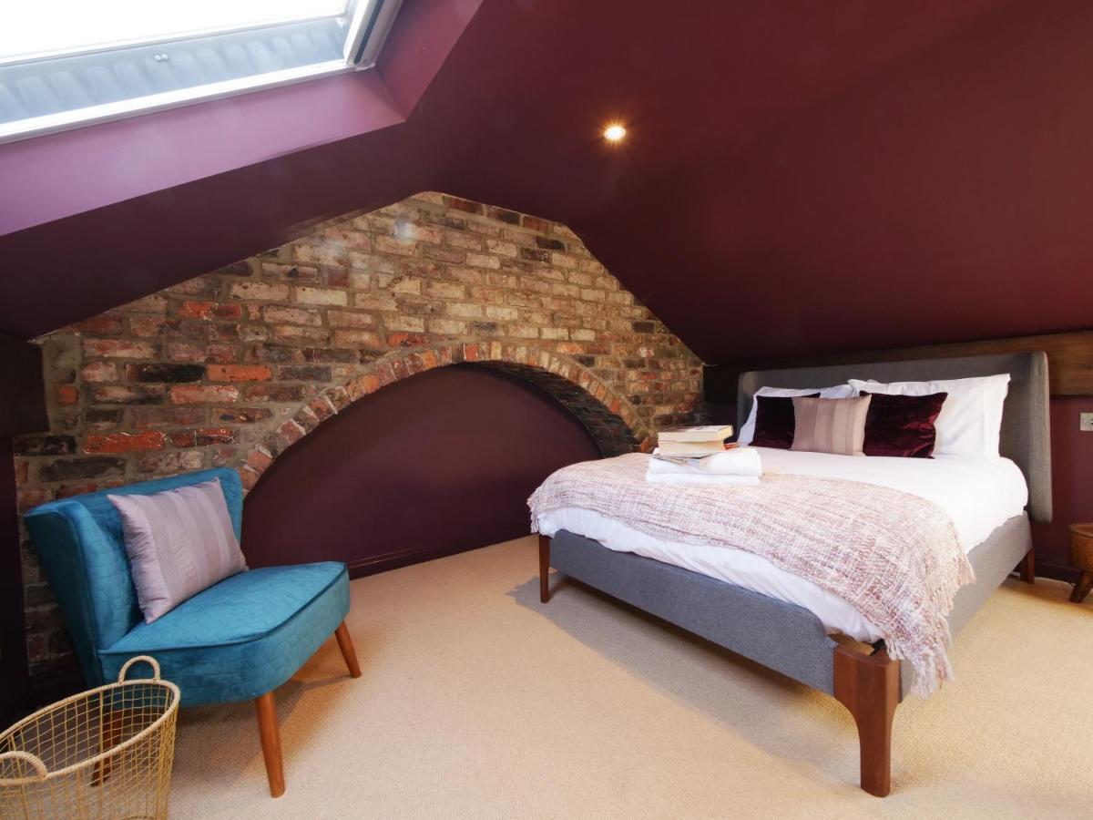 Bar Wall Cottage-City Wall Views-Sleeps 5 York Exterior photo