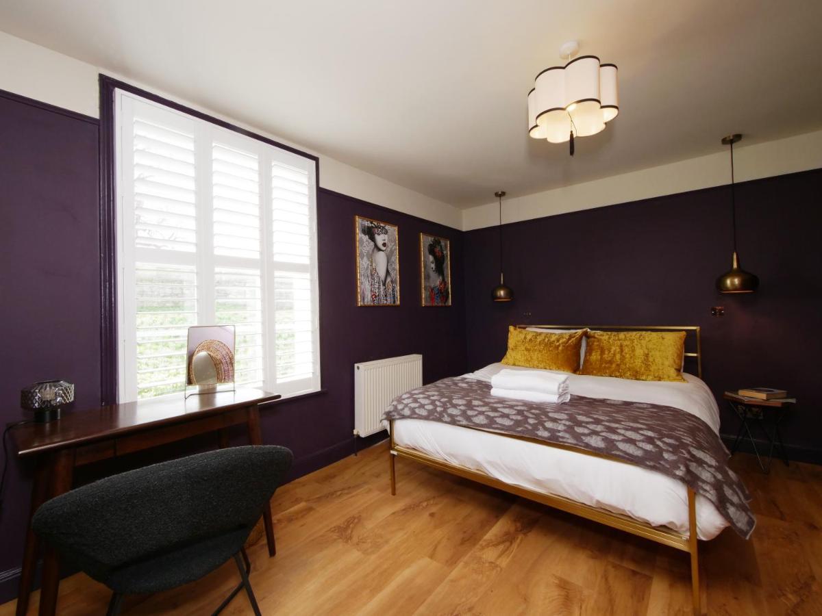 Bar Wall Cottage-City Wall Views-Sleeps 5 York Exterior photo